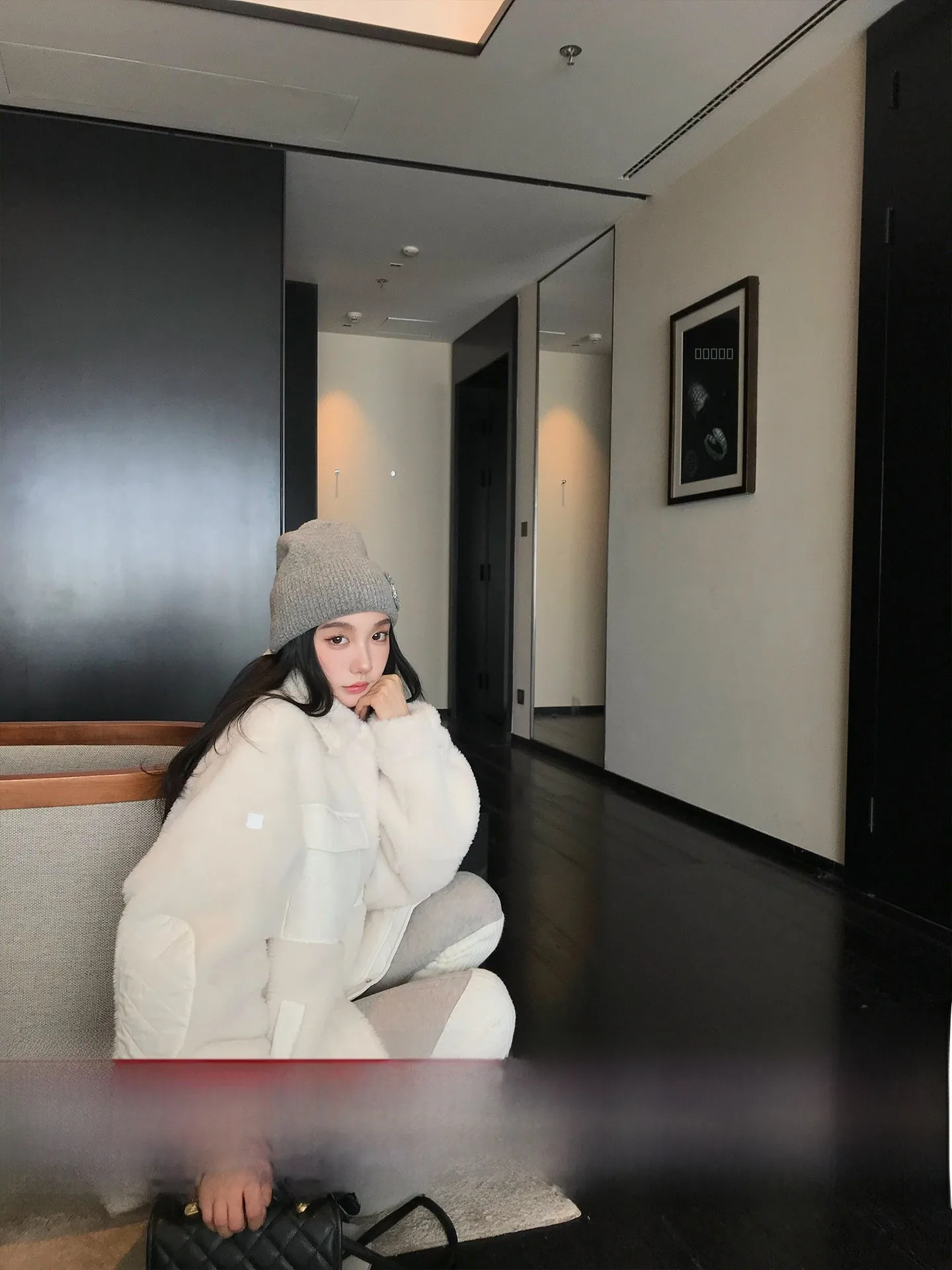 

Ouyang Lamb Fur Collar Jaet Women's Winter New Splicing Loose Retro High-End Feeling Fluffy Outerwear Commute Sle Long Sl...