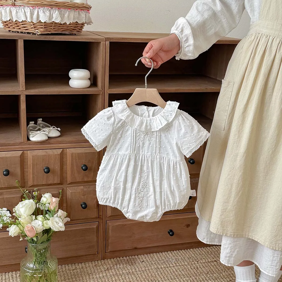 

Летний тонкий комбинезон для девочек с вышивкой и короткими рукавами, простой и стильный комбинезон для дома и улицы