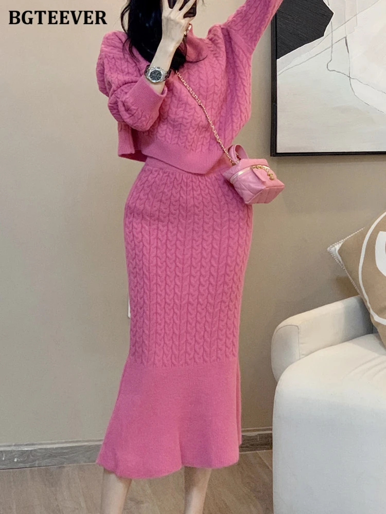 BGTEEVER Stylish Ladies 2 Pieces Knitted Skirt Suits V-neck Long Sleeve Sweaters & Elastic Waist Package Hip Mermaid Skirts