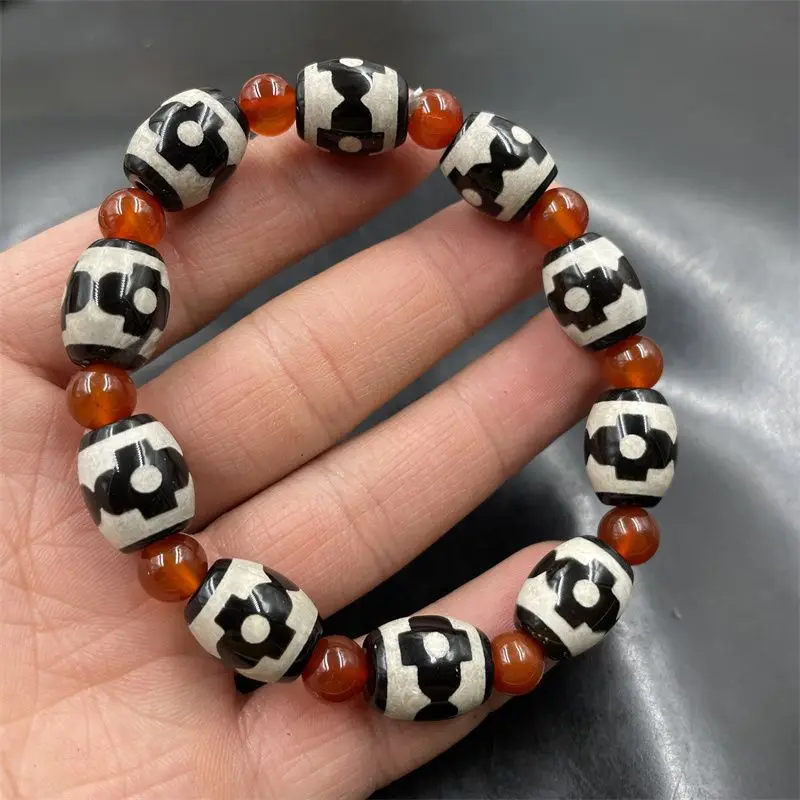 

Tibetan Retro Black and White Three-eye Dzi Bead Agate Tube Bead Bracelet, Fashionable Men and Women of The Same Style