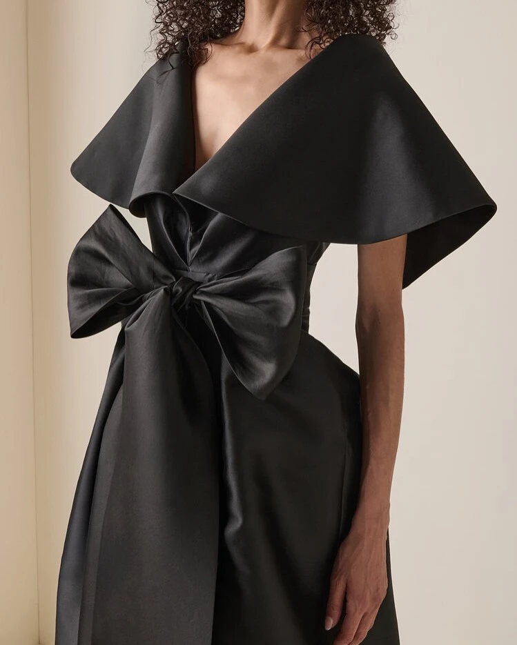 Women's Black Silk Satin Long Dress with Wide Sleeves and Bow Detail for Formal Occasions Party Evening Gown Fashionable Design