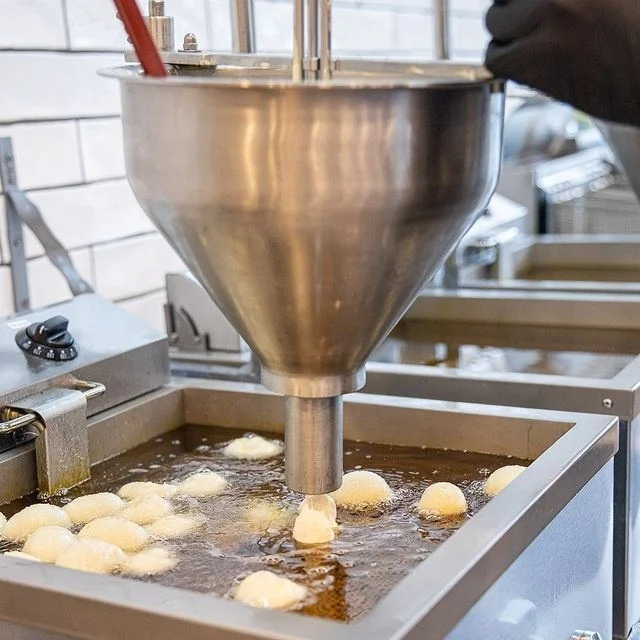 High Quality Commercial Mochi Donut Making Machine