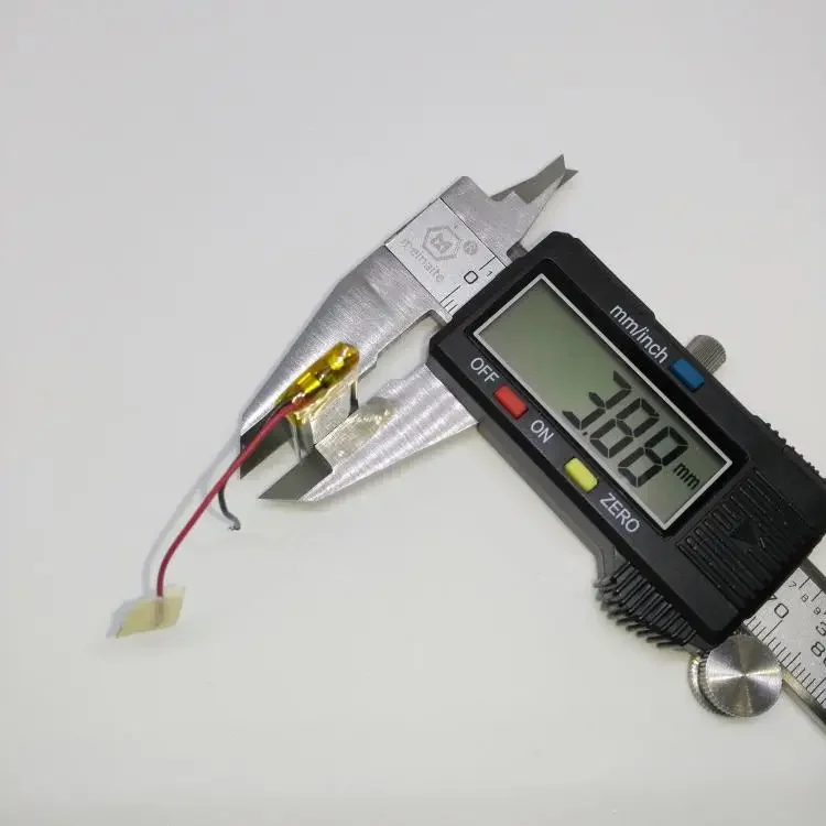 Nuova batteria per auricolare Bluetooth Bt320s calda Batteria al litio da 3,7 V 130 mAh di grande capacità 401235   asta autoscatto generale