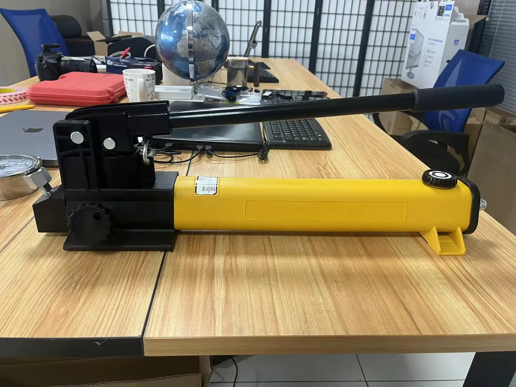 Рисунок 3 - P-2282, Эквивалент ENERPAC Ручной