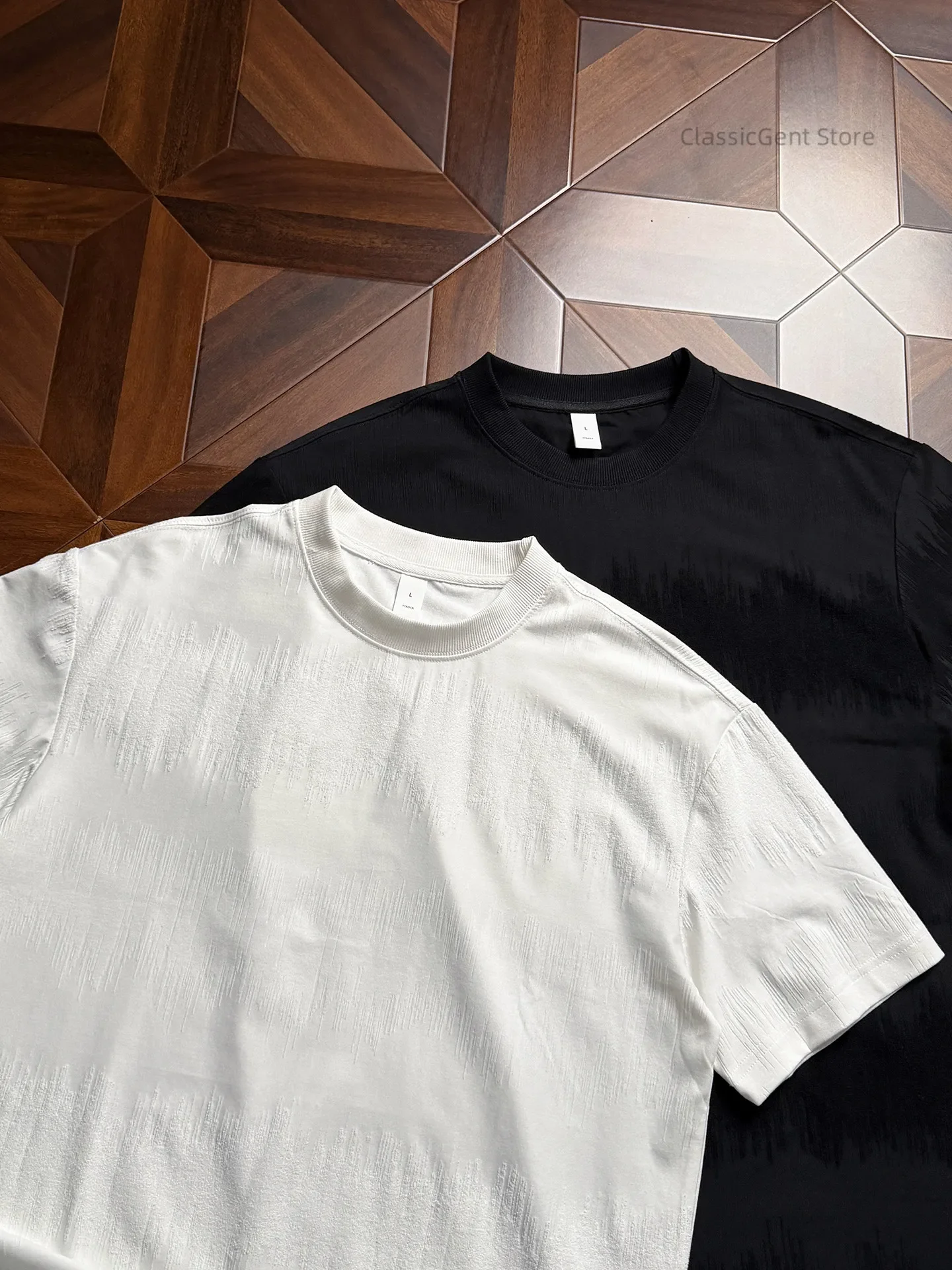 

Customized gradual change jacquard knitted cotton, soft touch and gradual change texture 7OZ short-sleeved T-shirt