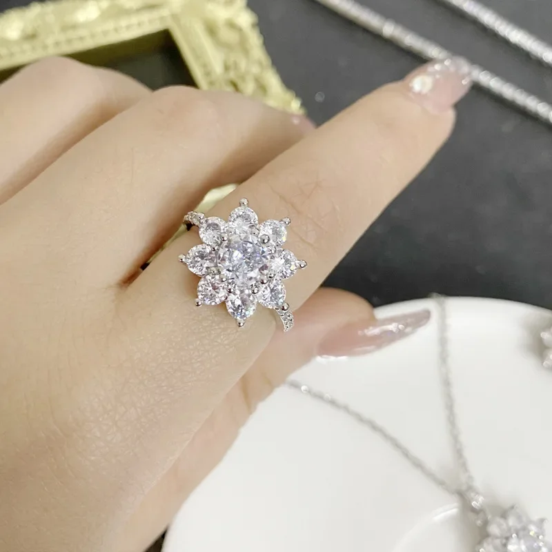 MDL مويسانيتي. مجموعة أقراط ألماس كاملة من ثلاثة خواتم مويسان متألقة على شكل حرف D #5