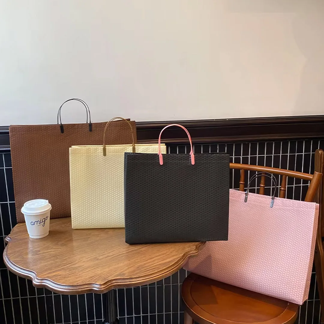 25 قطعة مجوهرات غير منسوجة حمل مقبض حقيبة الزفاف عيد ميلاد التسوق حفلة فستان يومي تي شيرت القماش مستحضرات التجميل تغليف الهدايا