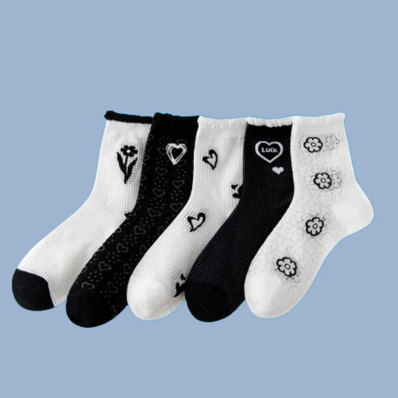 

5/10 Pairs Women's Fashion Black White Socks Ice Socks Summer Thin Style Ins Trend Style Stacked Socks Women's Mid-Tube Socks