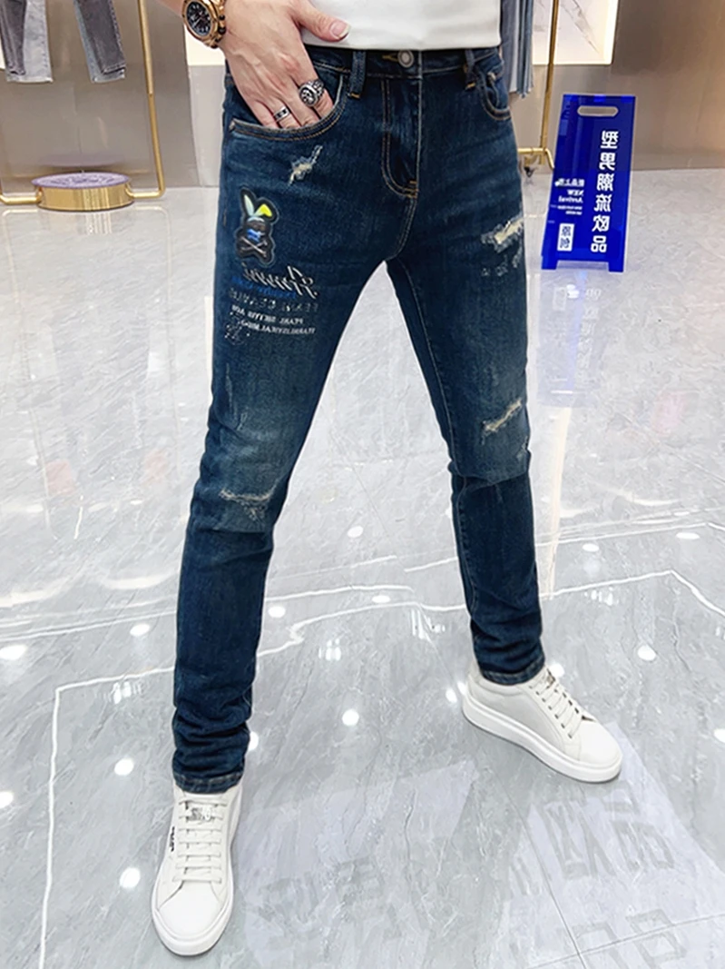 

Trendy Men's Jeans Autumn Winter High Elastici Slim Fit Casual Waed Denim Pants Letter Print Long Trousers Youth Faion