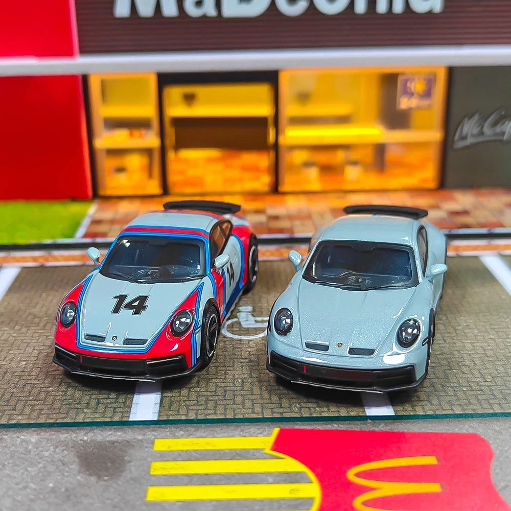 

2Pcs MiniGt 911 Dakar Car Ice Gray Metallic "Rally 1978" 1/64 Diecast