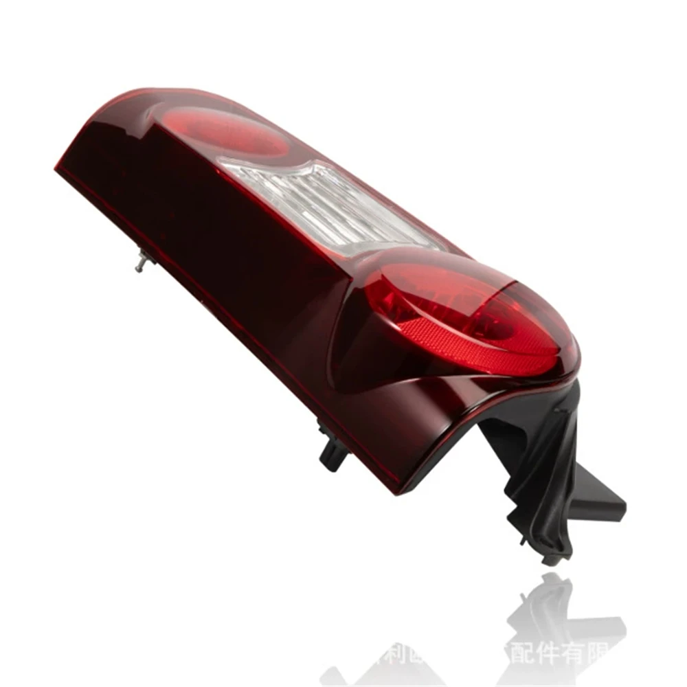 1 PCS Fanale posteriore 9677205580 9677205480 Freno posteriore Lampada di svolta per Berlingo Mk2 Van Running Lampada di retromarcia Accessori auto