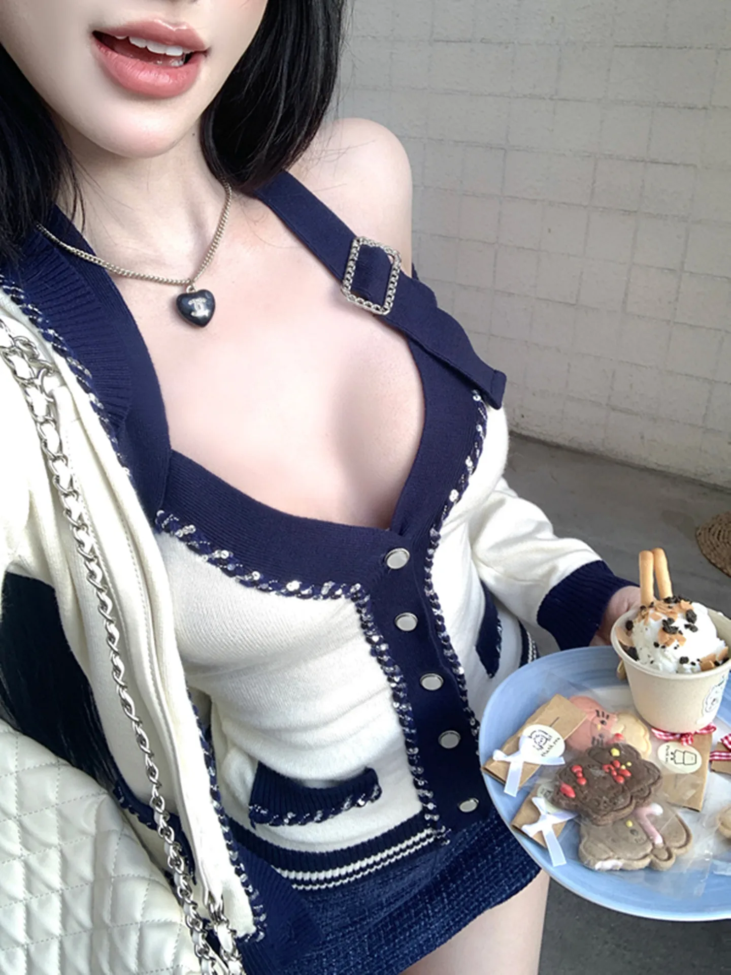 Deng Deng Little Fragrance Style Knitted Set Women's Early Spring New Color Collision Open Cardigan Hanging Neck Vest  Skirt