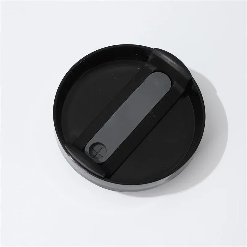 Tazza con manico da 64 once di grande capacità Tazza thermos in acciaio inossidabile per uso domestico Bottiglia di acqua fredda con bollitore di paglia Grande tazza di ghiaccio