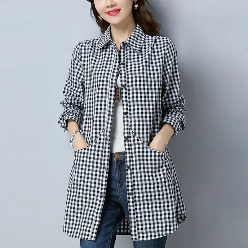 Fashion Lapel Button Spliced Pockets Lattice Shirt Women\'s Clothing 2023 Autumn New Oversized Casual Tops Loose Commute Blouse