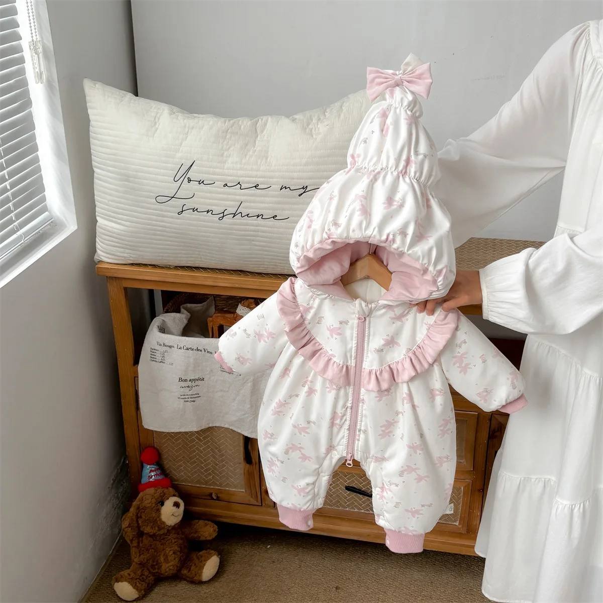 

Infant Baby Girls Overalls New Winter Windproof Bow Thick Warm Toddler Kids Girls Bodysuits Ins Hooded Newborn 1-3Y Girls Romper