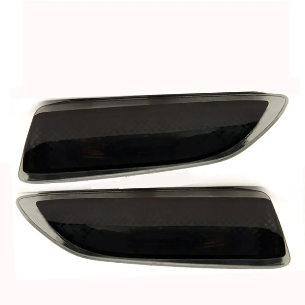 WF-1Set LED Rear Bumper Reflector Light For Toyota Corolla 2011 2012 For Lexus CT200h Red Lens Parking Warning Lamp Car accessor