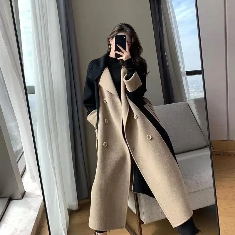 Long Straight Cut Woolen Coat for Women Autumn Winter Prince Style Color Block Design Regular Fit Adult Long Sleeve  Collar