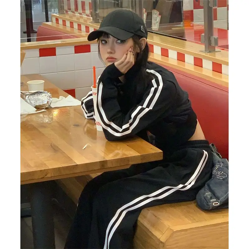 Spring High Street 2pcs Sets Women Korea Zipper Cropped Jackets Straight Loose Sweatpants Korea Fashion Striped Tracksuits New