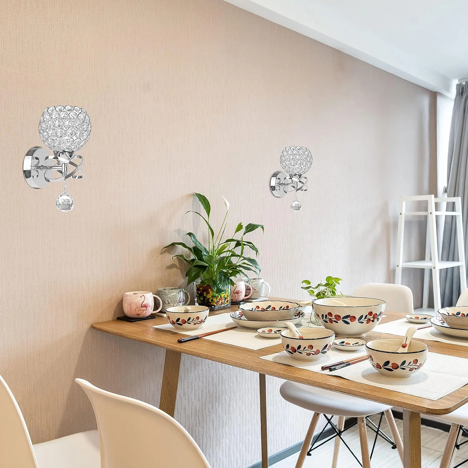 두 개의 크리스탈 벽 조명 세트, 침실, 거실, 복도용 현대적인 실버 벽 조명, 크리스탈 볼 장식