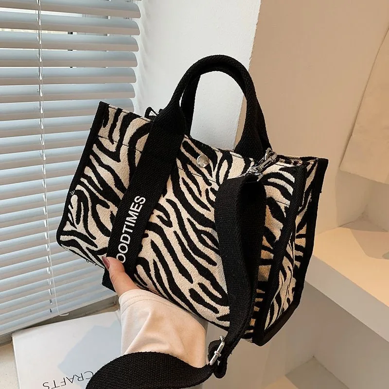 Zebra Pattern Canvas Bag Office Worker Commuter Large-capacity Shoulder Bags Versatile Crossbody Organ Bag Practical Handbags