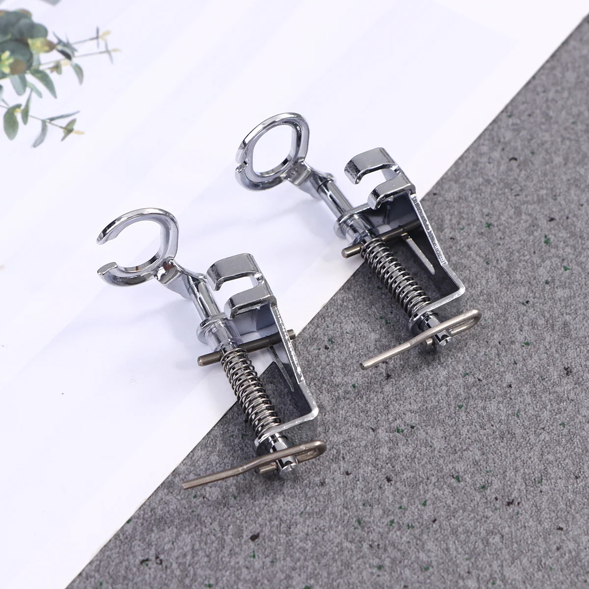 4Pcs Sewing Machine Presser Foot Set Metal Quilting Embroidery Spring Presser Foot Adjustable for Free Motion Domestic Machines