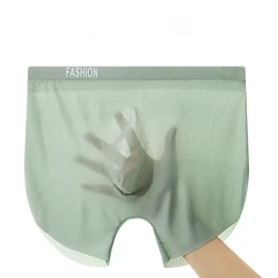 Boxer da uomo ultrasottili in seta di ghiaccio intimo Quick Dry pantaloncini da Boxer da uomo traspiranti mutande di moda mutandine Sexy con rigonfiamento a U