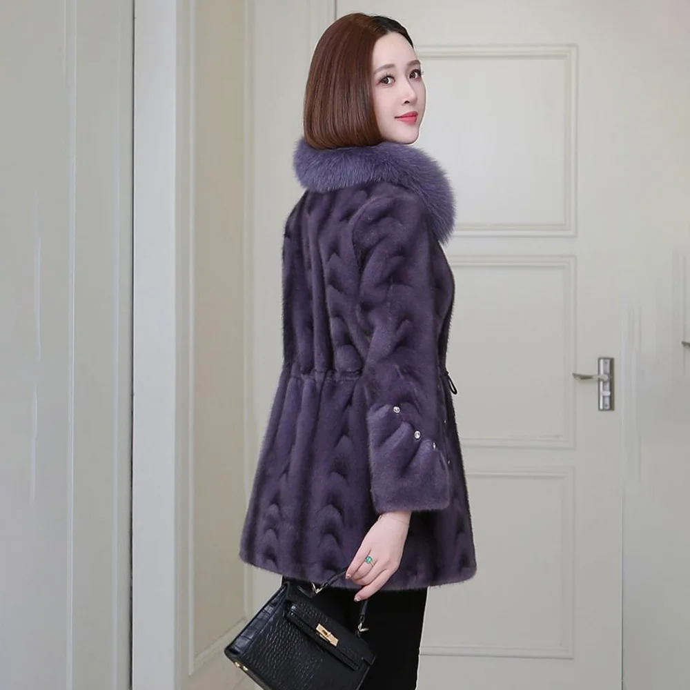 2024 Winter New Sheep Shearing Temperament Coat Female Golden Lmitation Mink Middle-aged Mother Dressed Haining Fox Coat Tide.