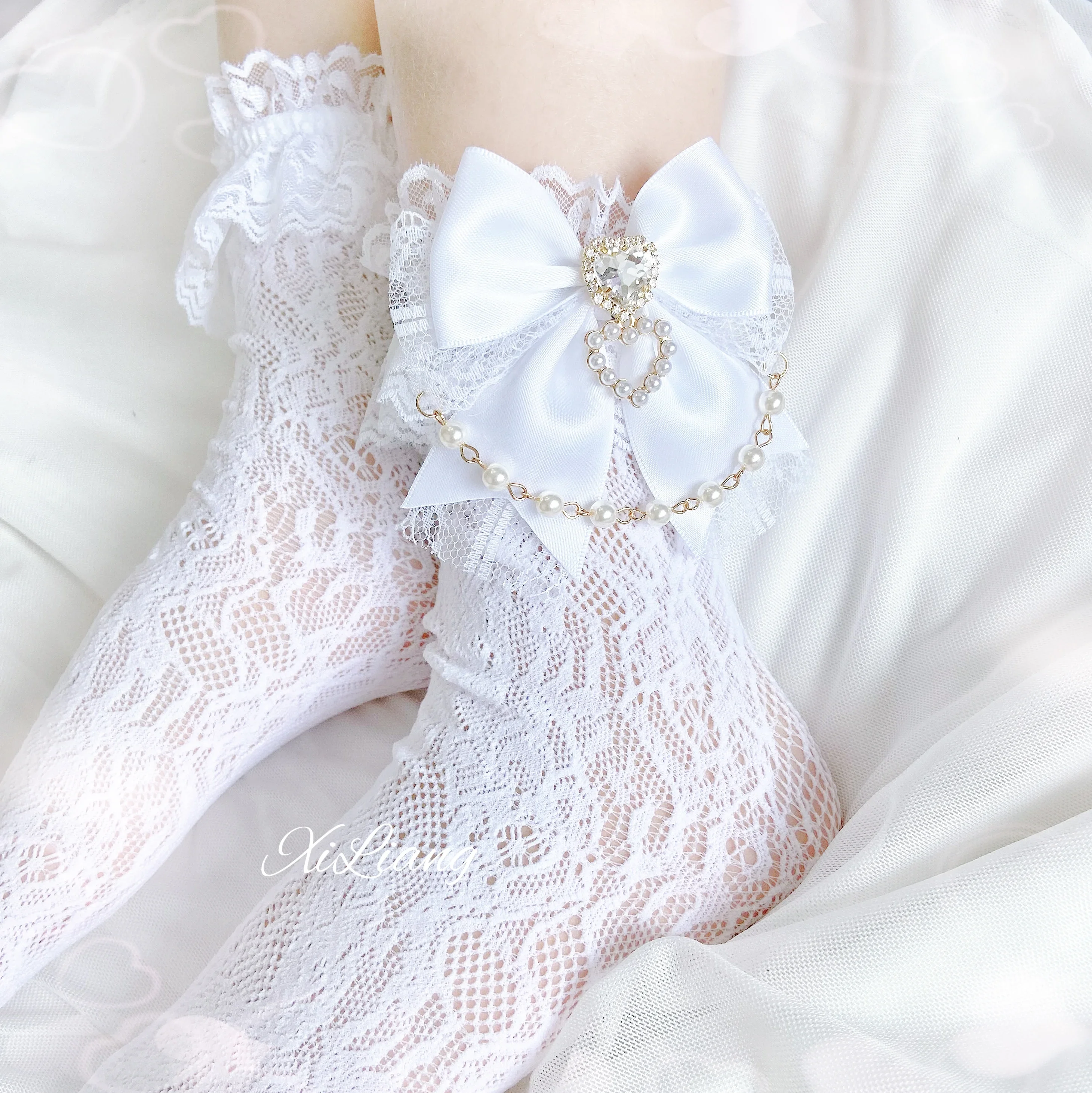 Calzini bianchi Kawaii carini in stile giapponese ragazze dolci Lolita Bow Pearl Heart calzini in pizzo per le donne primavera estate miniera