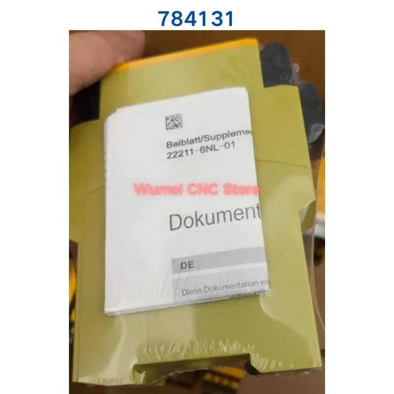 brand new for PILZ relay PNOZ e1vp 784131 safety relay 1 piece