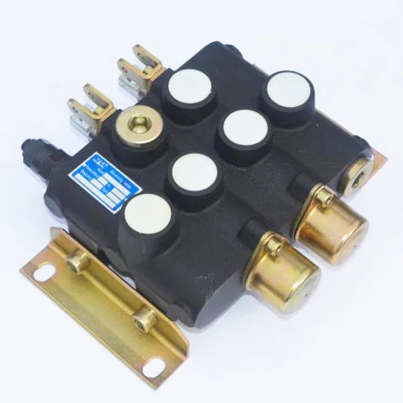 ZS1-L20E-T-AO carretilla elevadora antigua Heli Hangzhou 3 de tres toneladas con válvula de inversión multidireccional manual para garantizar el punzonado