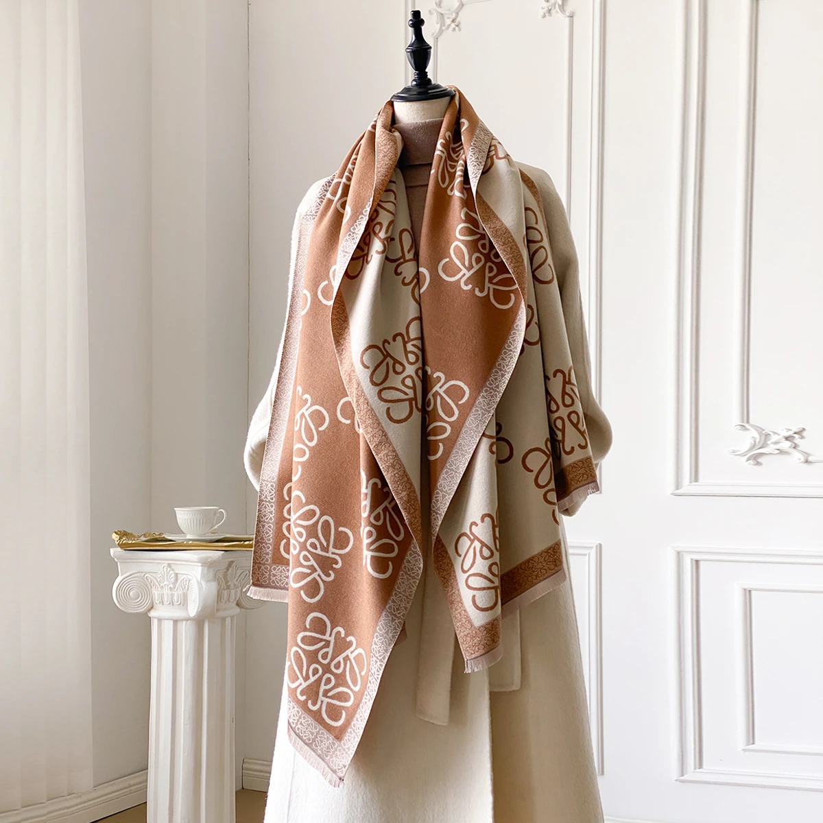 ผ้าพันคอแคชเมียร์สำหรับผู้หญิงแบรนด์หรู ปี 2025 สำหรับฤดูหนาว ให้ความอบอุ่น - ผ้าคลุมไหล่แบบพัชมีนา ผ้าคลุมศีรษะ ผ้าคลุมสำหรับเดินทาง ผ้าพันคอ ผ้าห่มหนานุ่ม