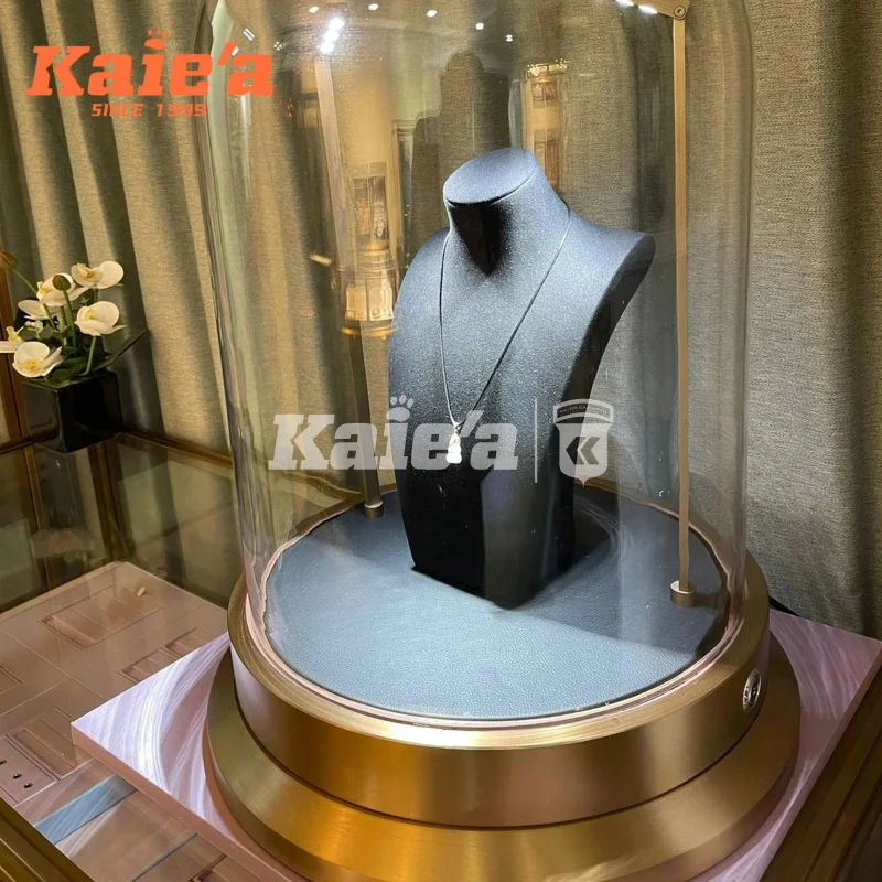 custom.Exquisite Factory Discount Tempering Glass Display Necklace Cost-Effective Necklace Display Counter