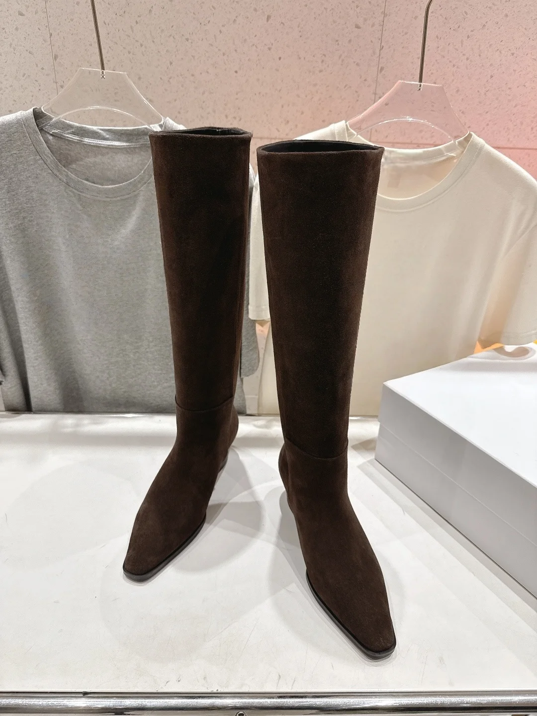 

Женские осенне-зимние замшевые сапоги, сапоги до колена, универсальные длинные рыцарские сапоги на высоком каблуке из натуральной кожи