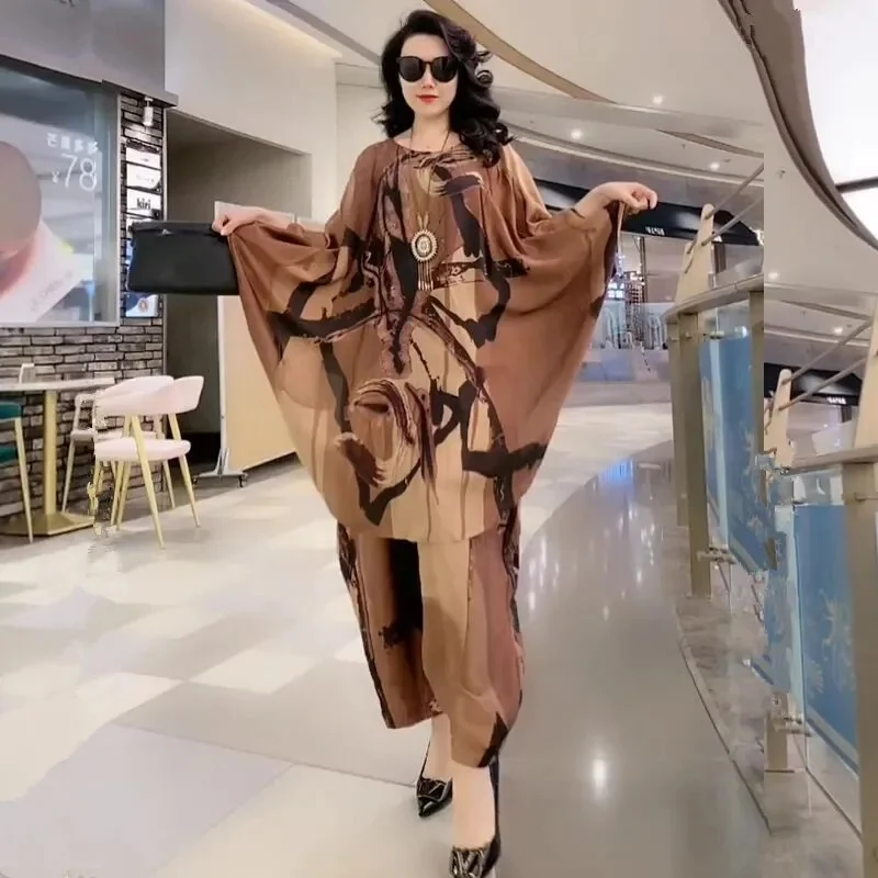 

Fashionable Wide Leg Trouser Set 2023 Summer New Female Silk Mulberry Silk Bat Sleeve Temperament Loose and Slim Two Piece Set