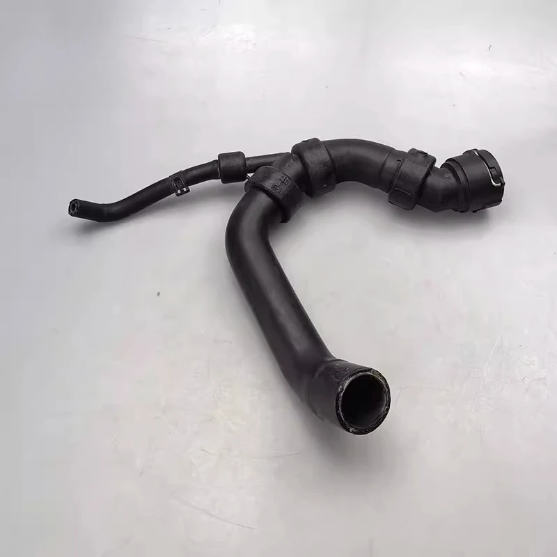 

Genuine for Volkswagen PassatB5 2.4 2.8 4B0121101R 4B0121101N Tank Kettle Upper Water Hose for Audi C5A6 China Brand New