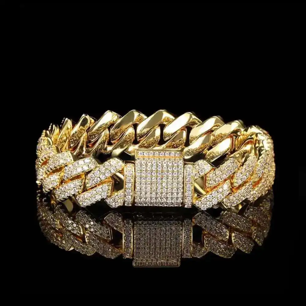 

2023 Hip Hop Cuban Link Chain Bracelet Fashion Moissanite Diamonds Gold Plated Chain Bracelets Charm Jewelry for Men Women