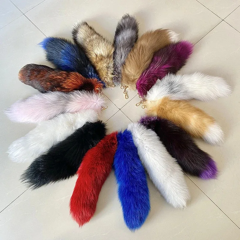 Plush Fox Tail Keyc…
