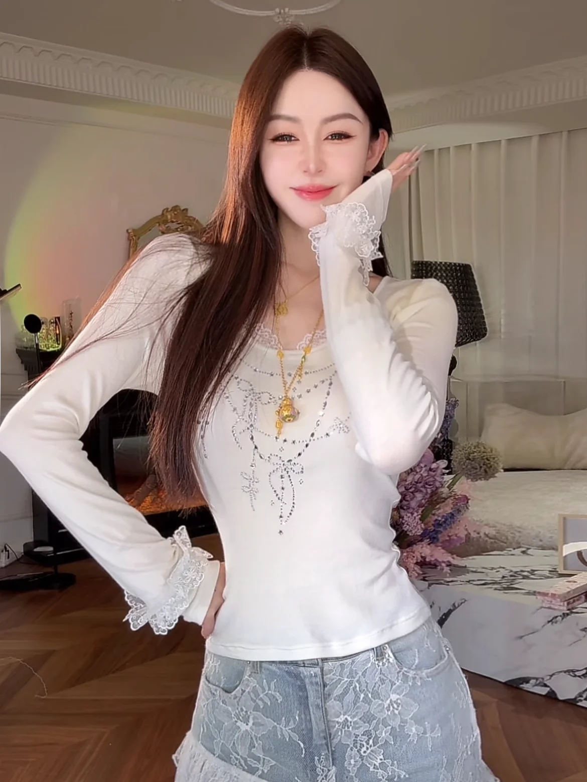 

Ele Long Sve Knitted Slim Fit Top with Lace Trim in Silk by Yuxiao Xiao Early Autumn Faionable Anti-Wrinkle Garment