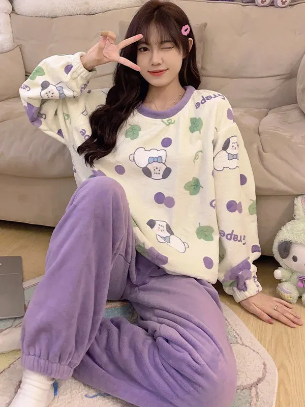 

Autumn Winter Coral Fleece Thickened Flannel Sleepwear Set for Women Home Clothes Warm Cozy Long Sleeve round Neck Nightgown