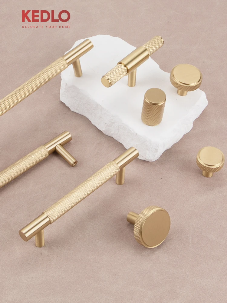 KEDLO Massiver Messing-Knotengriff 500mm Langer Griff für Küchenschränke Europäischer Stil Leichter Luxus Gebürsteter Messinggriff in Gold – Detail 6