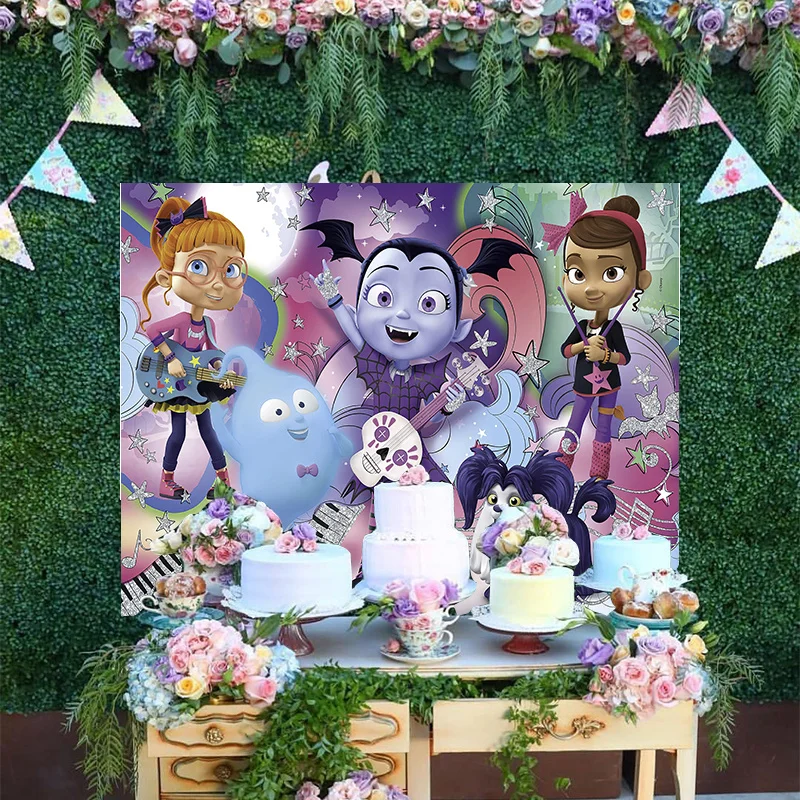 

Фон с изображением героев мультфильма «Vampirina»