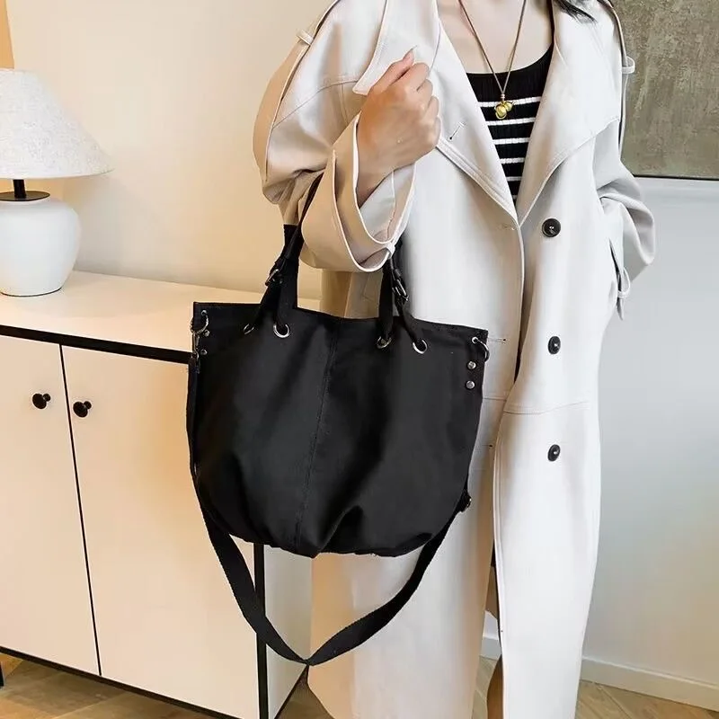 Damen-Canvas-Tragetasche mit großem Fassungsvermögen, lässige Umhängetasche für den täglichen Pendelverkehr und Reisen – Detail 9
