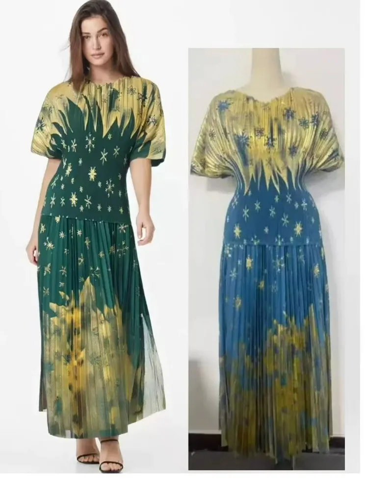 

Africa 2025 Miyake Pleated V-neck Printed Two-piece Top + Wide-leg Straight Pants Spring and Summer Women's Clothing Set