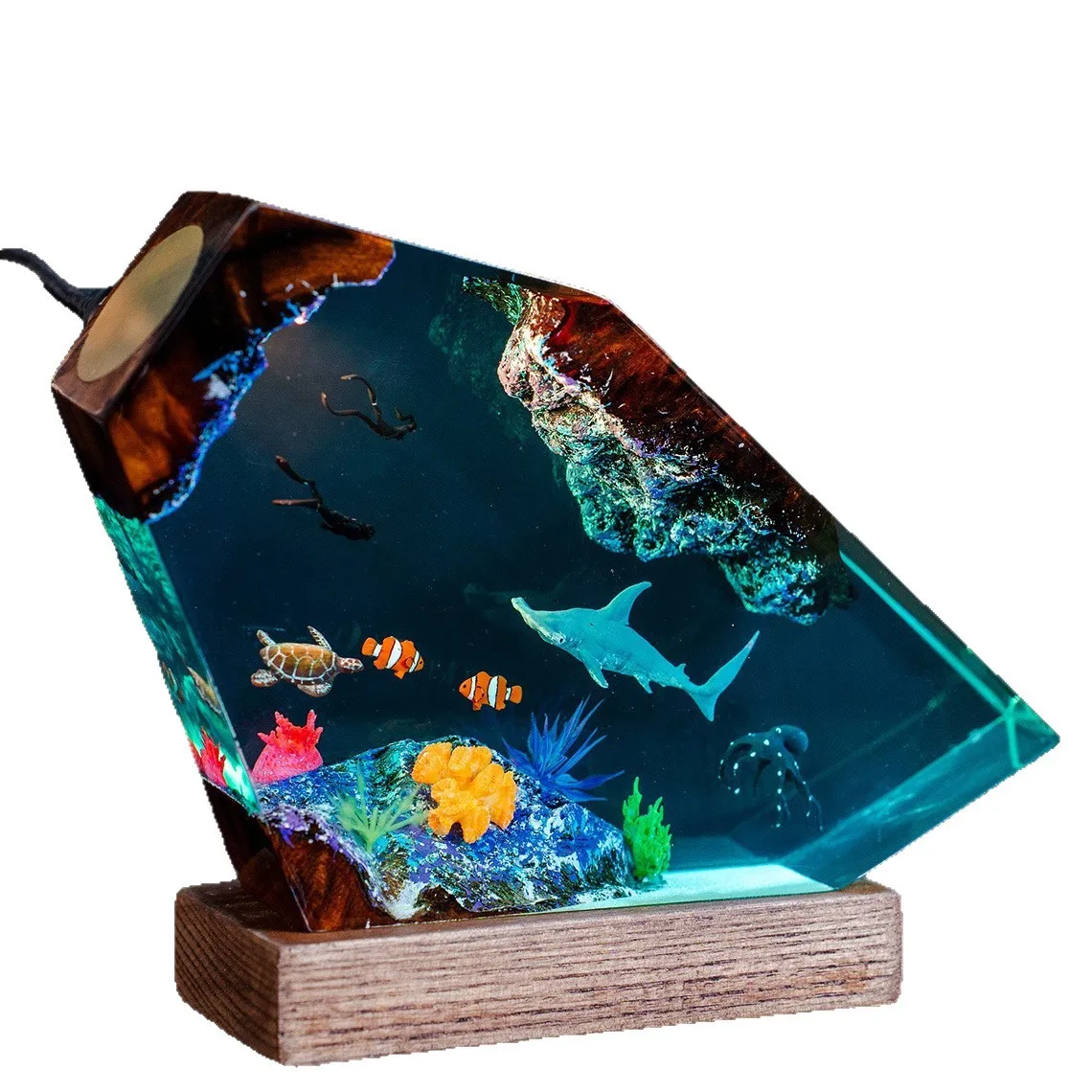 Sea View Micro Humpback Whale Diver Resin Wood Lamp Ornament Epoxy Wood Home Decoration Handicraft Beautiful gift