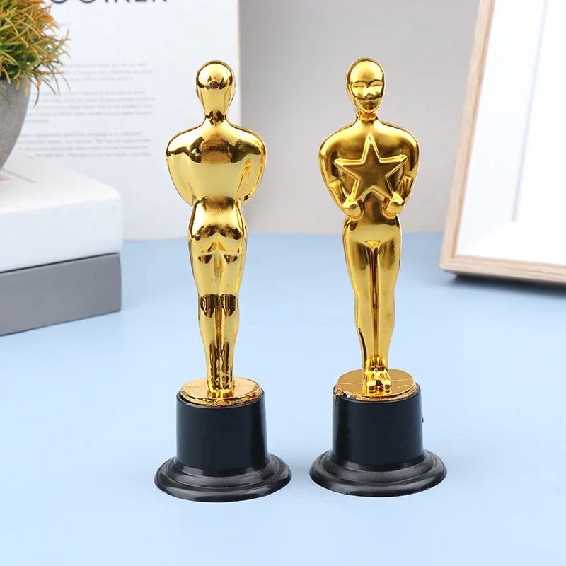 1Pcs Oscar Statuette Mold Reward The Winners Magnificent Trophies in Ceremonies Plastic Small Gold Statue Home Office Souvenirs