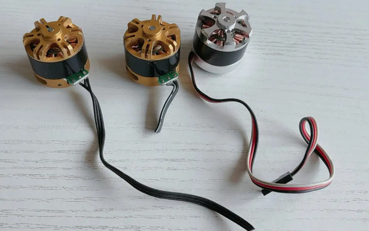 Uitverkoop 3 stuks 2208-80T borstelloze gimbalmotor ​   voor PTZ-gimbal DIY