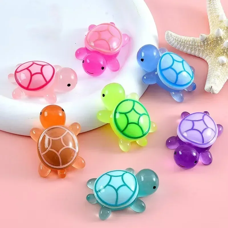 10PCS Mini Turtle Glow Miniature Figures Baby Turtle Miniature Fairy Garden Landscape Fairy Garden Glow-in-the-Dark Toys