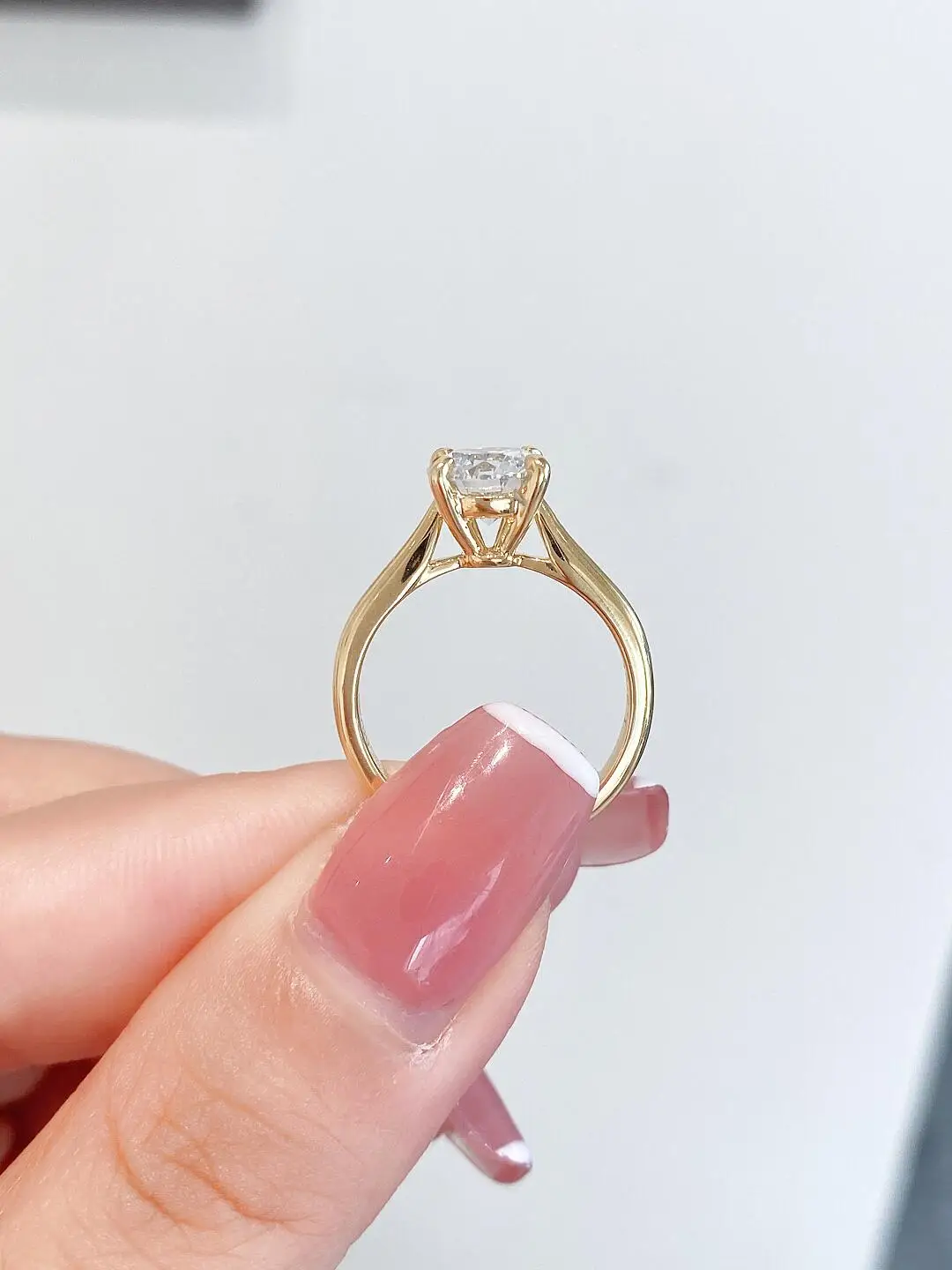 

14K Gold Lab-Grown Diamond Solitaire 4-Prong 2CT Engagement Ring IGI CVD HPHT Platinum Women's Custom Wholesale