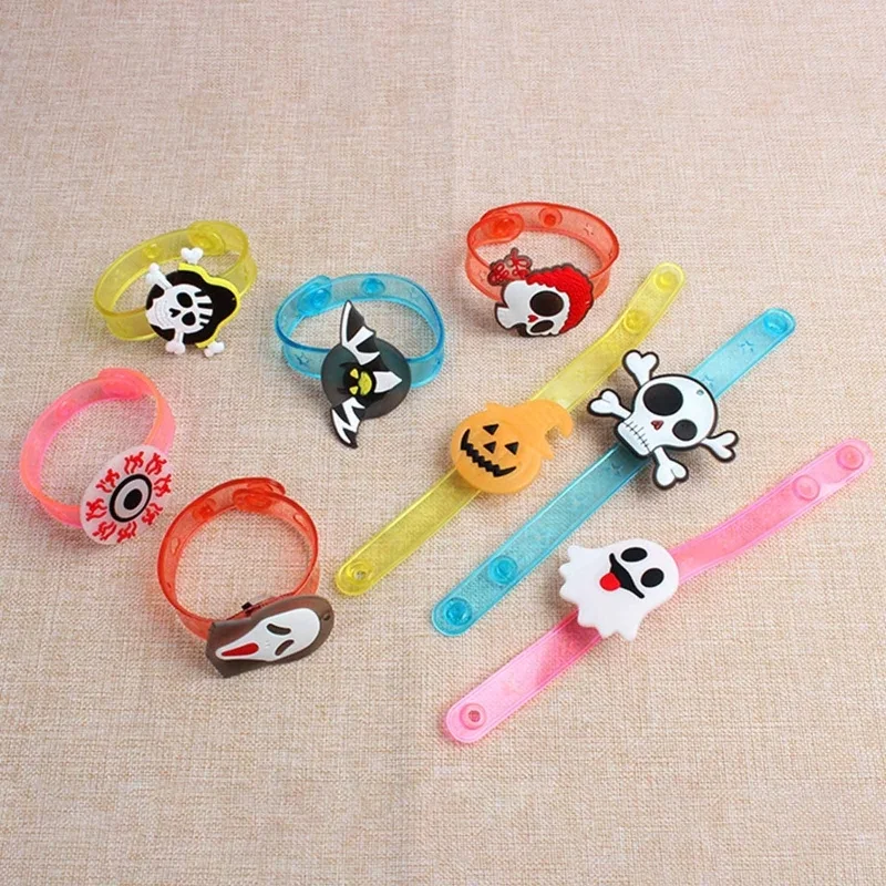 Halloween Kids Luminous Wrist Strap Glow in The Dark Fun Toys Soft and Adjustable Bracelet Party Decoration Halloween Kids Gift