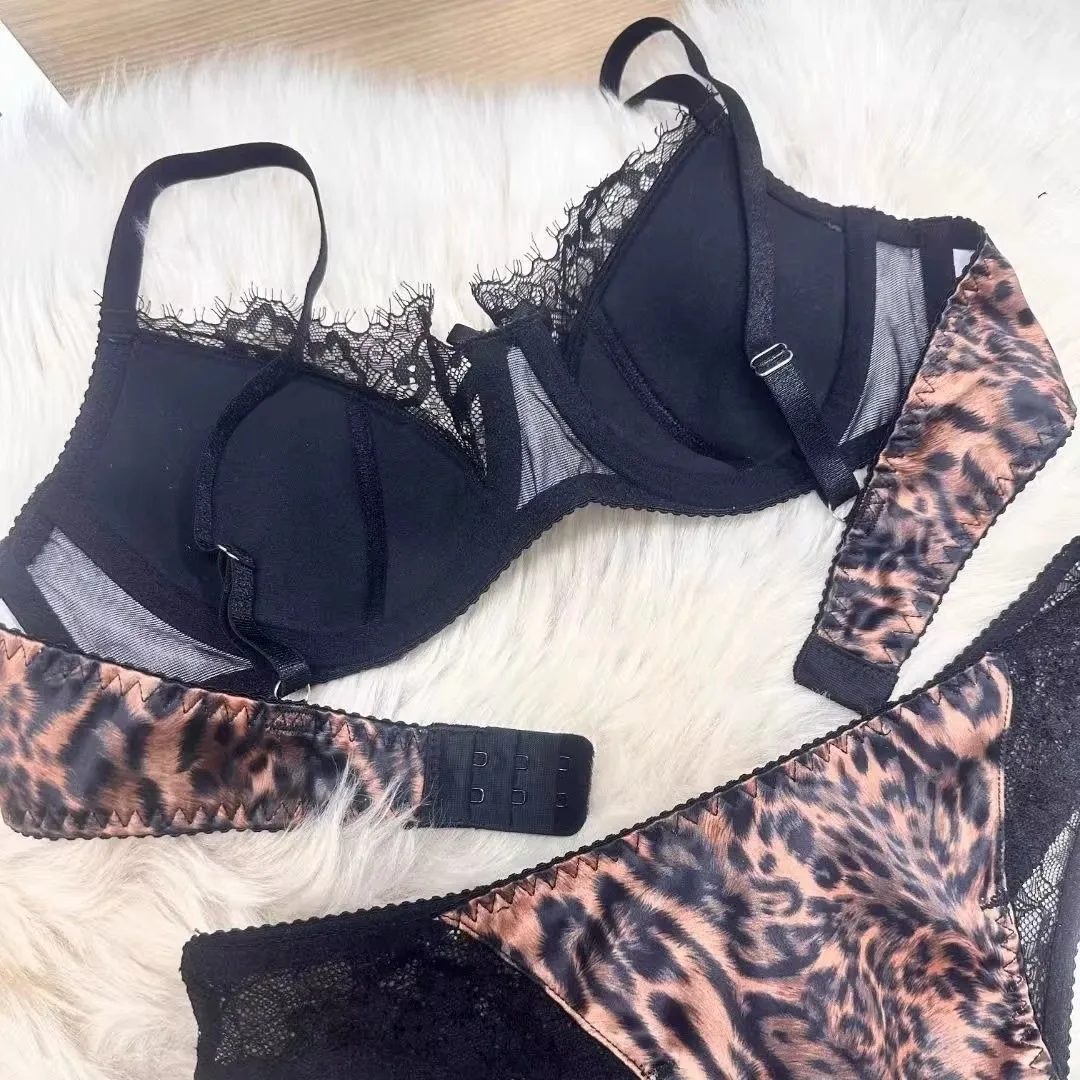 2024 جديد مثير البرازيلي مجموعات شيك ليوبارد الحسية 2 قطعة الدعاوى السيدات الدانتيل المرقعة عارية الذراعين الملابس الداخلية مثير طباعة الشاطئ الصدرية موجز مجموعة #3